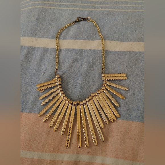 Gold Coloured Statement  Necklace - Picture 3 of 5